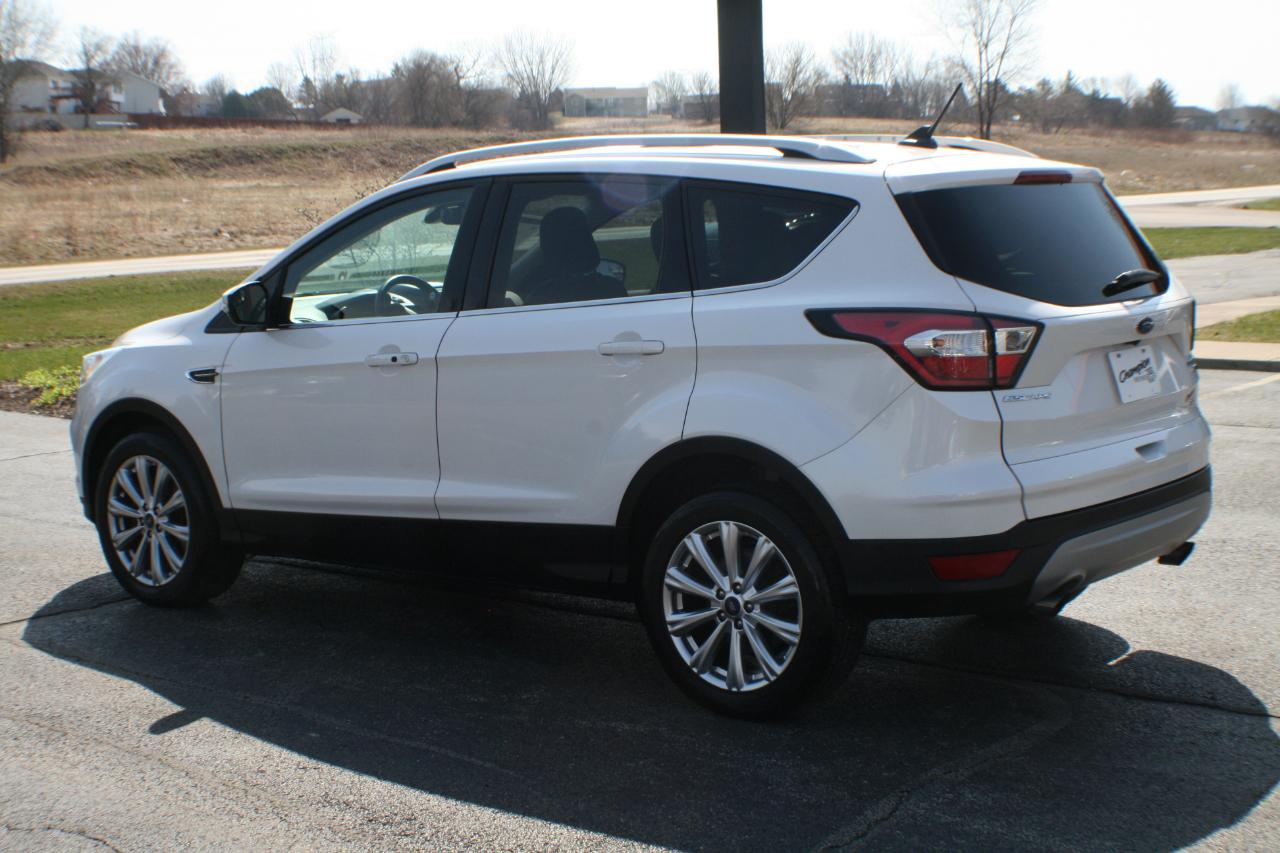 Ford Escape Titanium 4WD 2018