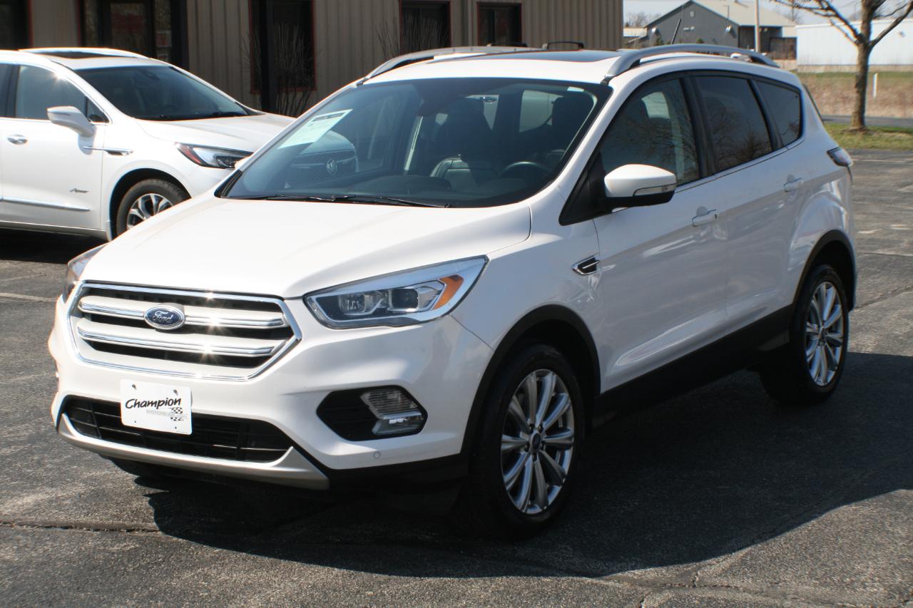 Ford Escape Titanium 4WD 2018