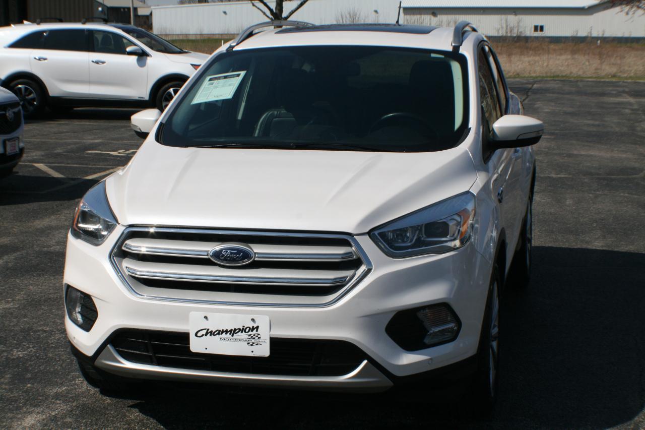 Ford Escape Titanium 4WD 2018