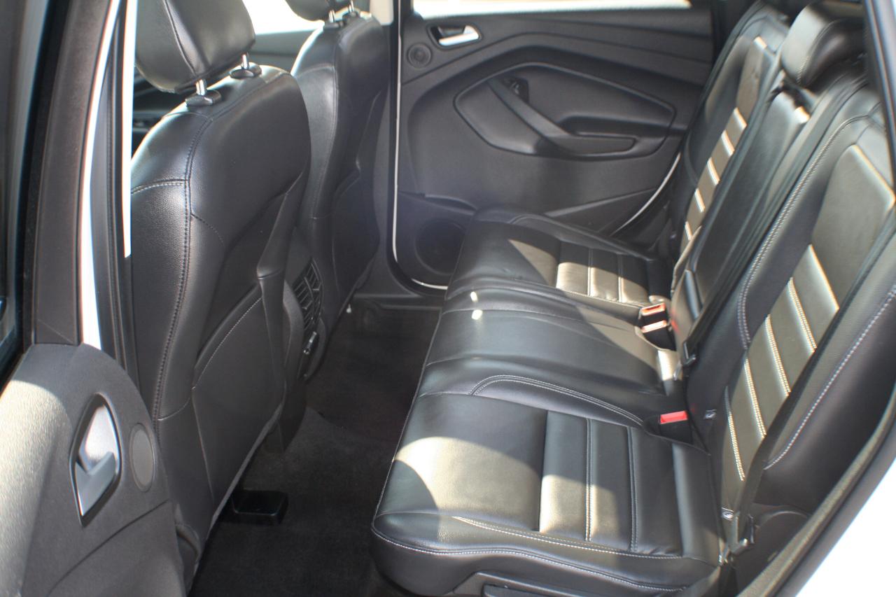 Ford Escape Titanium 4WD 2018
