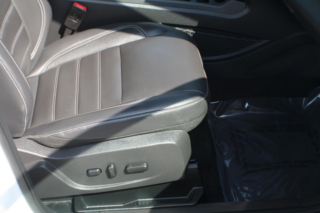 Ford Escape Titanium 4WD 2018