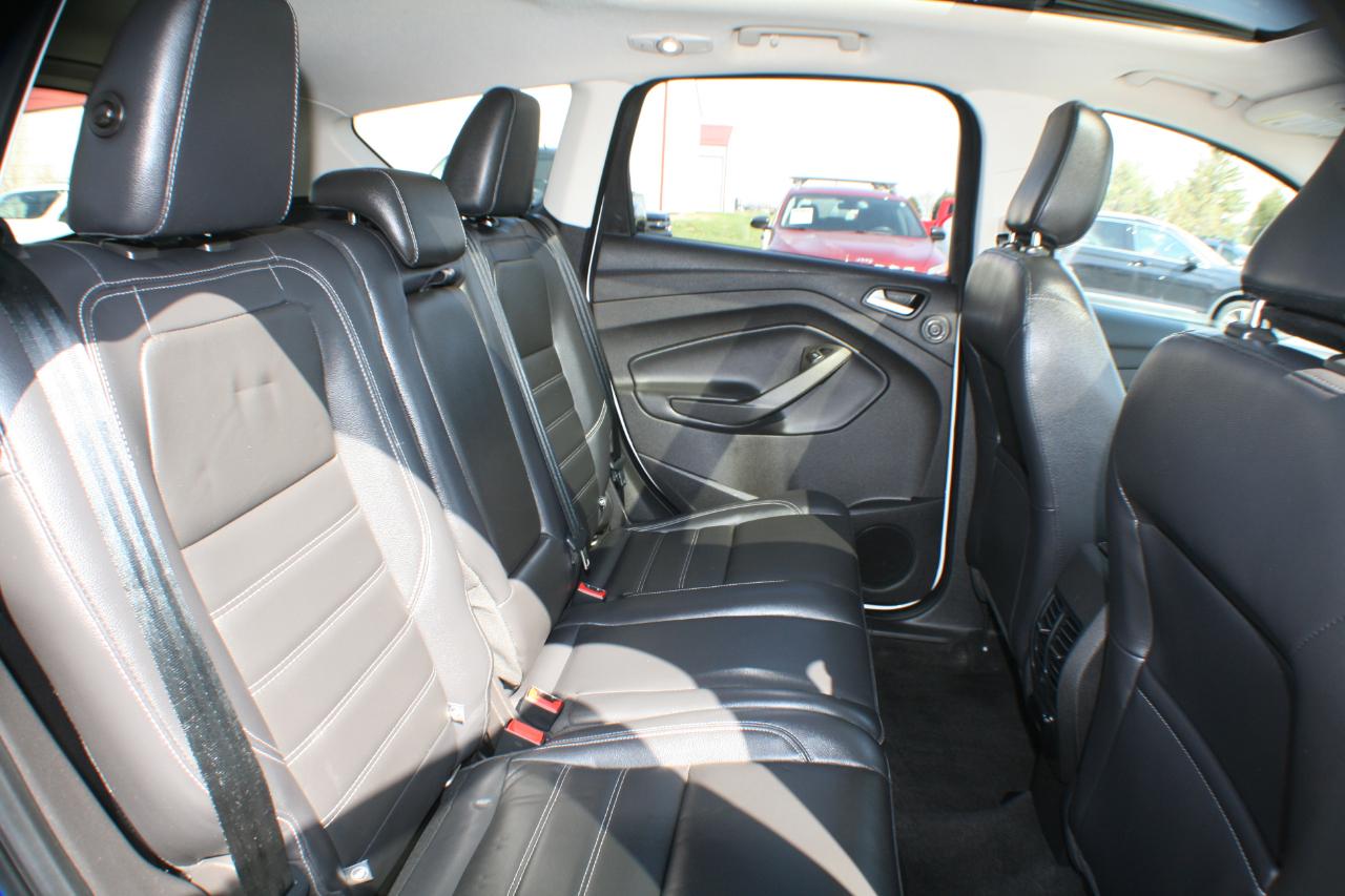Ford Escape Titanium 4WD 2018
