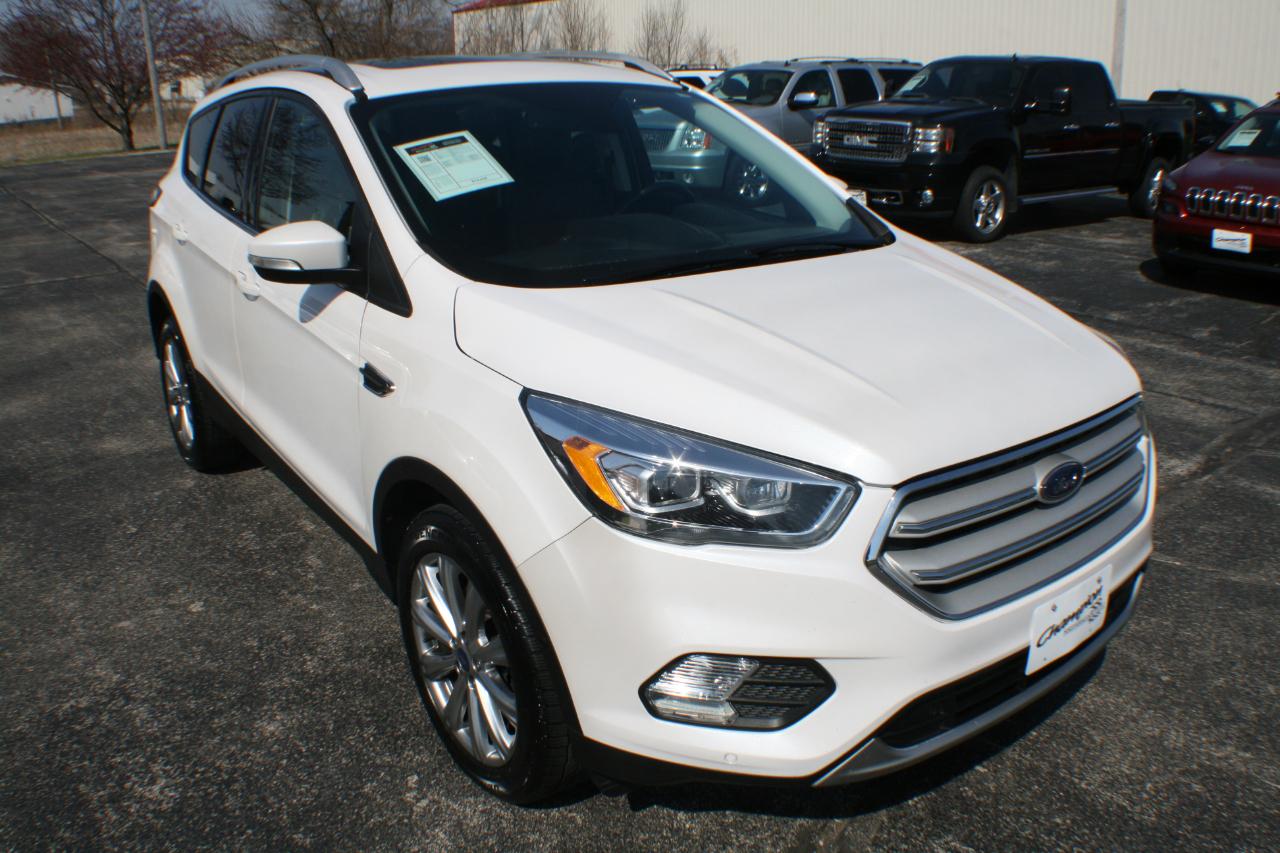 Ford Escape Titanium 4WD 2018