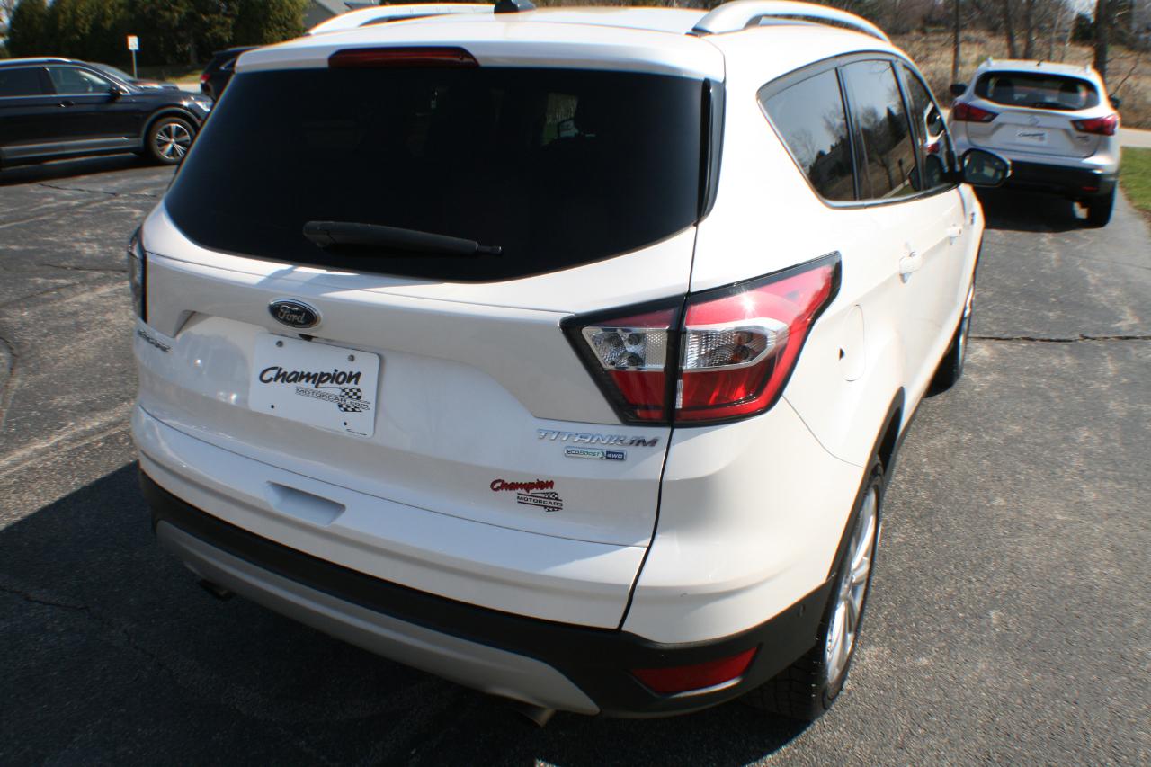 Ford Escape Titanium 4WD 2018