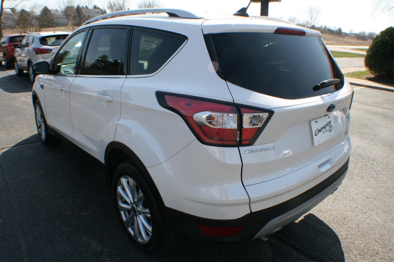 Ford Escape Titanium 4WD 2018