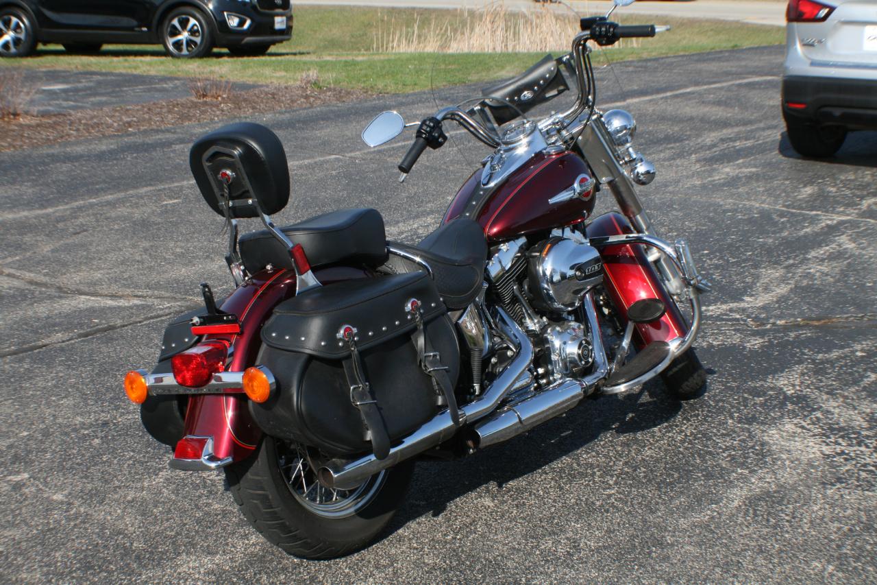 Harley-Davidson FLSTC103  2017