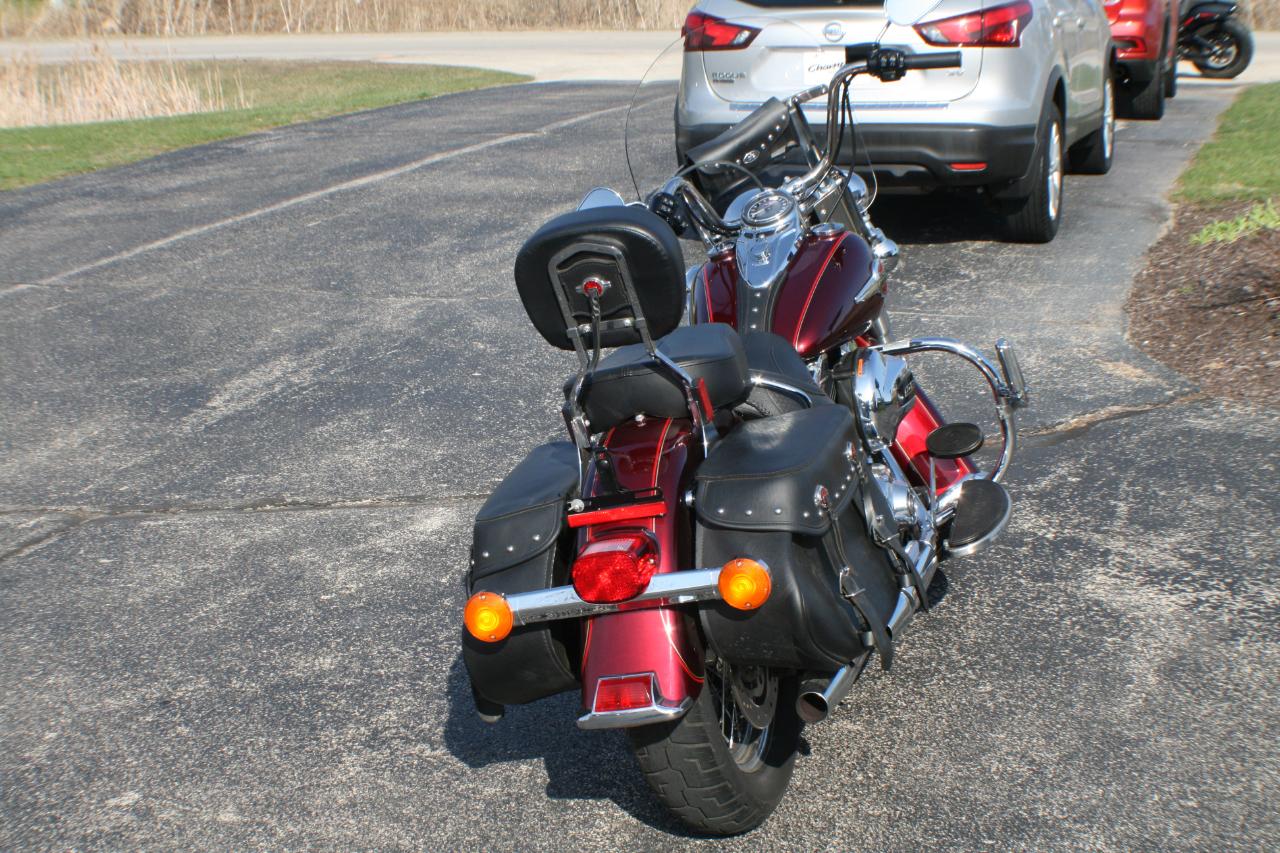 Harley-Davidson FLSTC103  2017