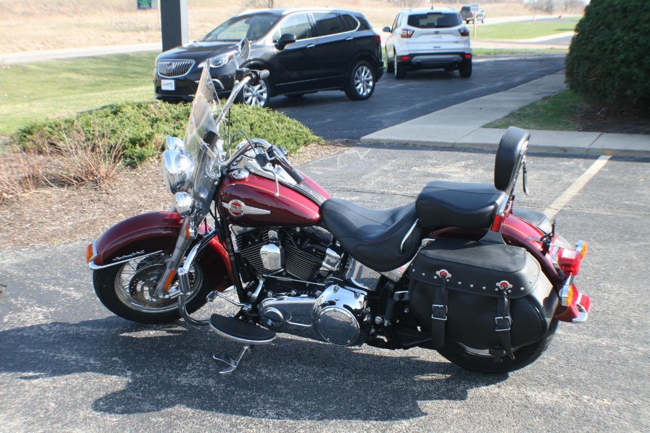 Harley-Davidson FLSTC103  2017