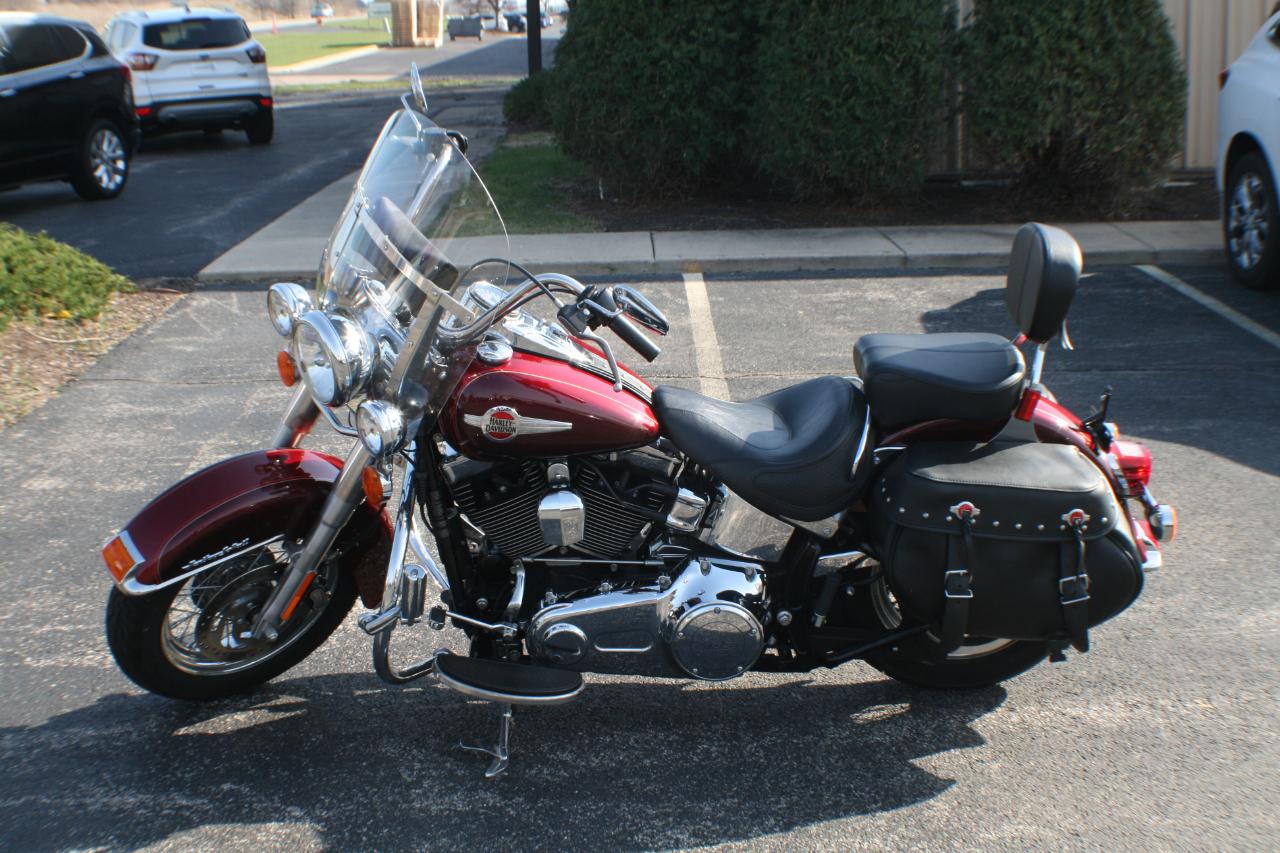 Harley-Davidson FLSTC103  2017