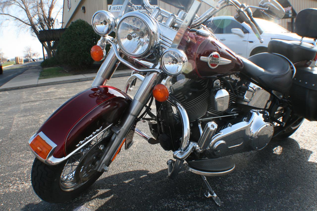 Harley-Davidson FLSTC103  2017