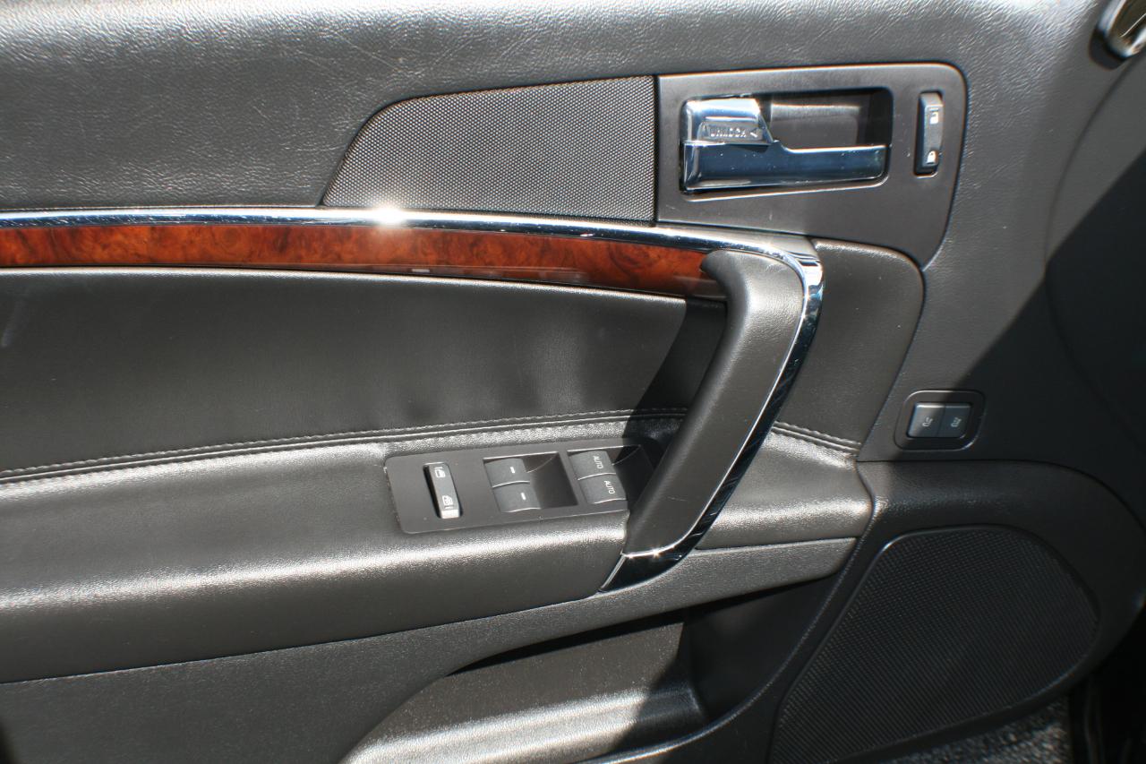 Lincoln MKZ FWD 2012