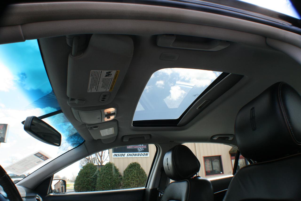 Lincoln MKZ FWD 2012