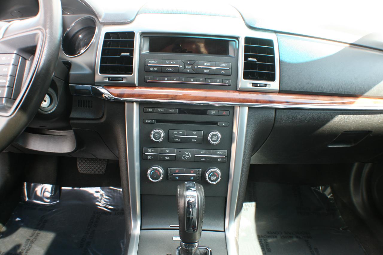 Lincoln MKZ FWD 2012