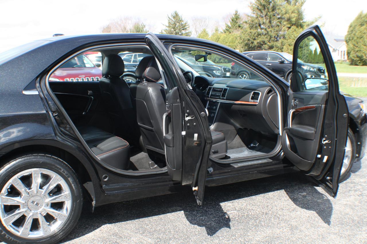 Lincoln MKZ FWD 2012