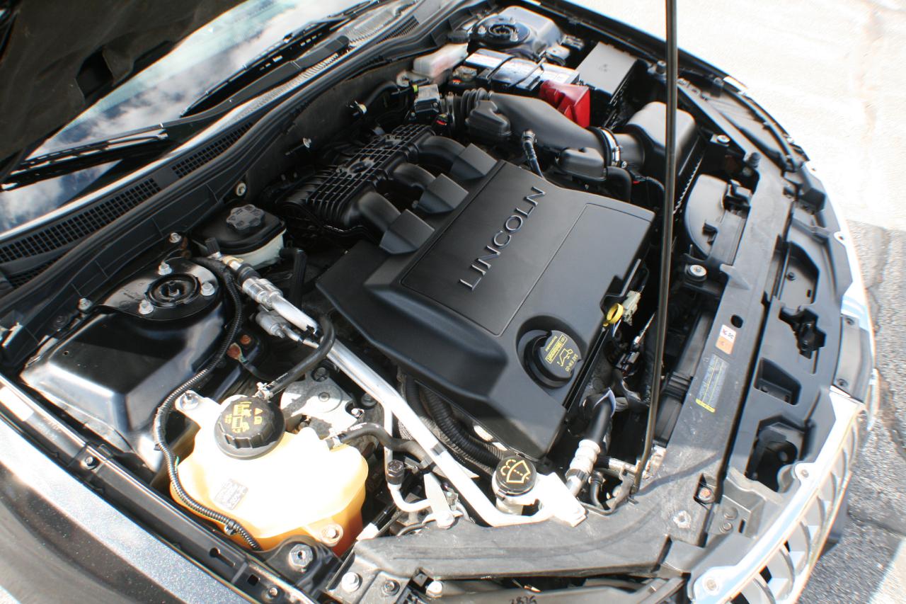 Lincoln MKZ FWD 2012