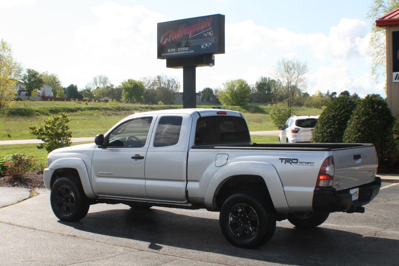 Toyota Tacoma PreRunner Access Cab V6 2WD 2006
