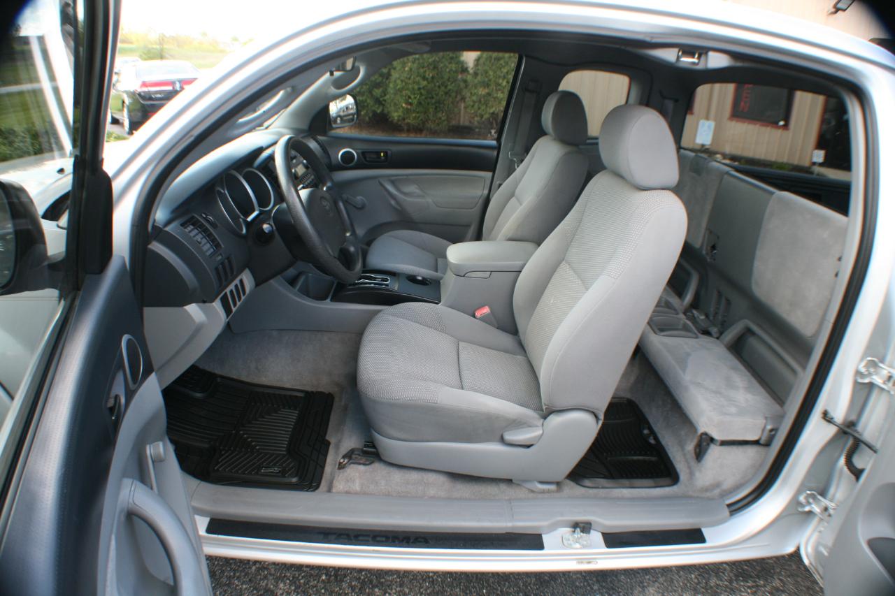 Toyota Tacoma PreRunner Access Cab V6 2WD 2006