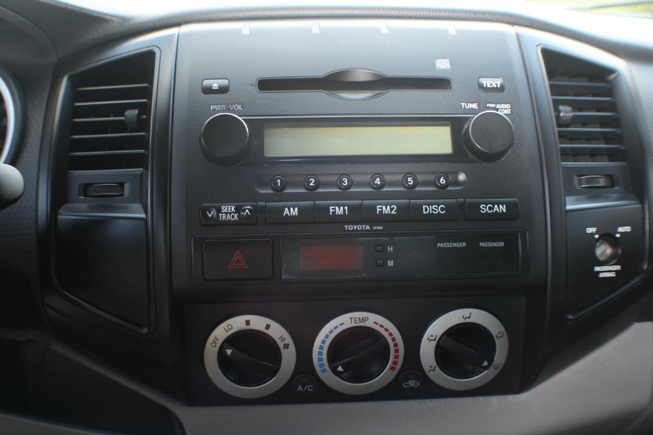 Toyota Tacoma PreRunner Access Cab V6 2WD 2006