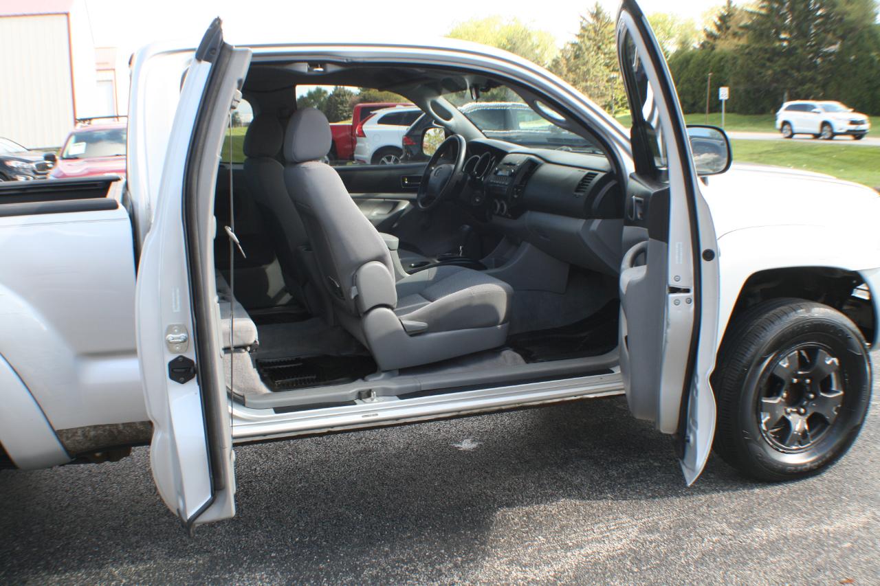 Toyota Tacoma PreRunner Access Cab V6 2WD 2006