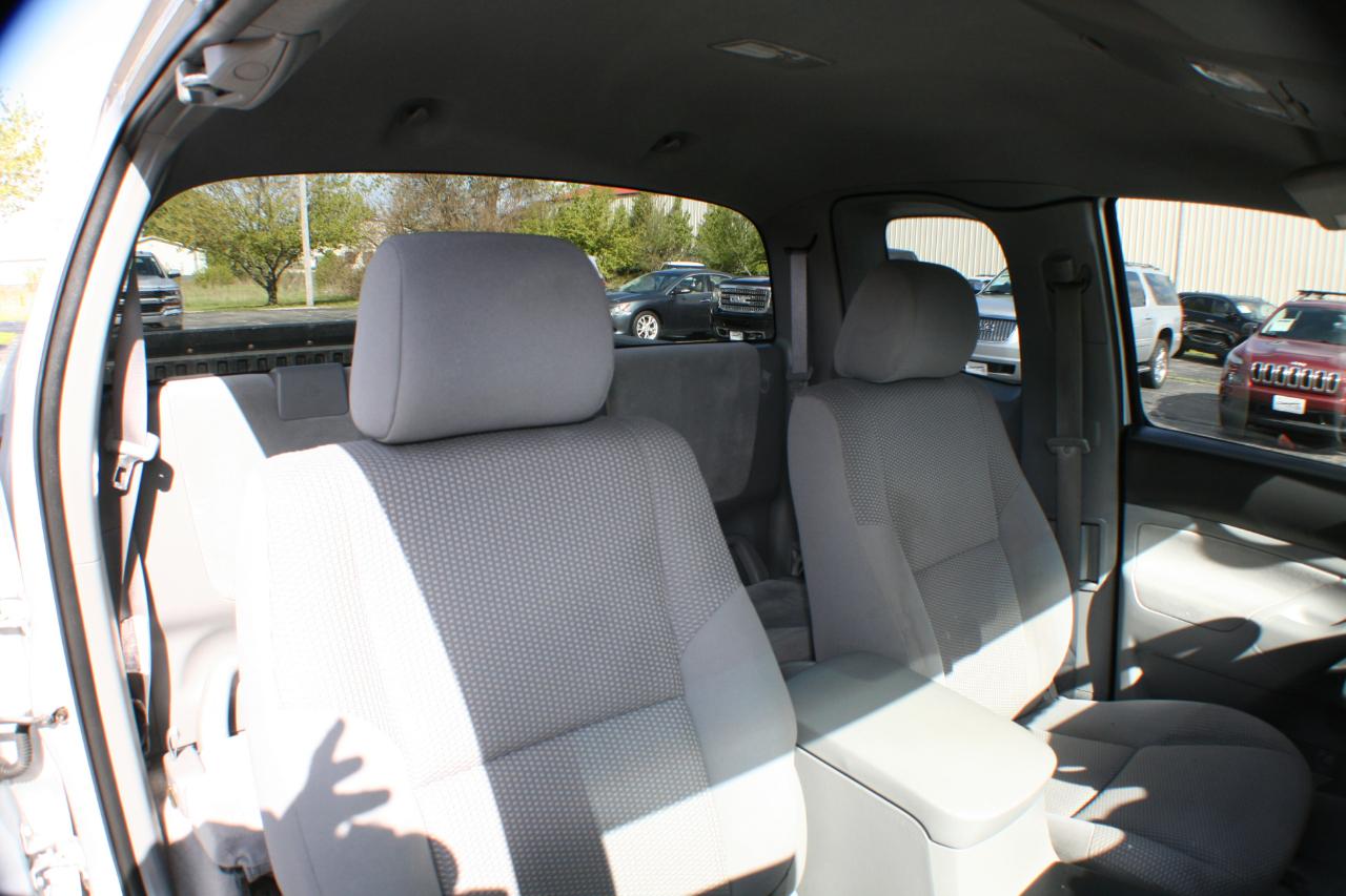 Toyota Tacoma PreRunner Access Cab V6 2WD 2006