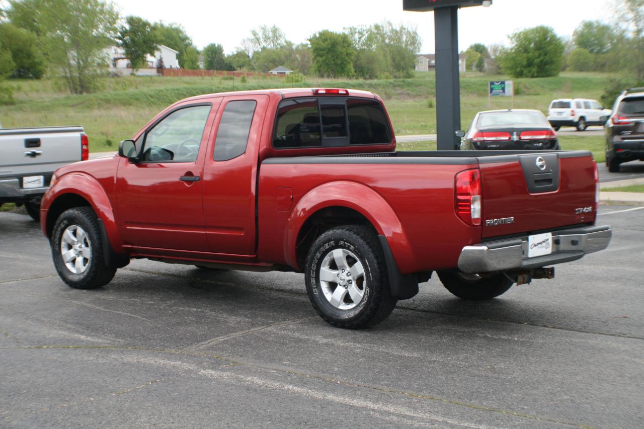 Nissan Frontier SV V6 King Cab 4WD 2012