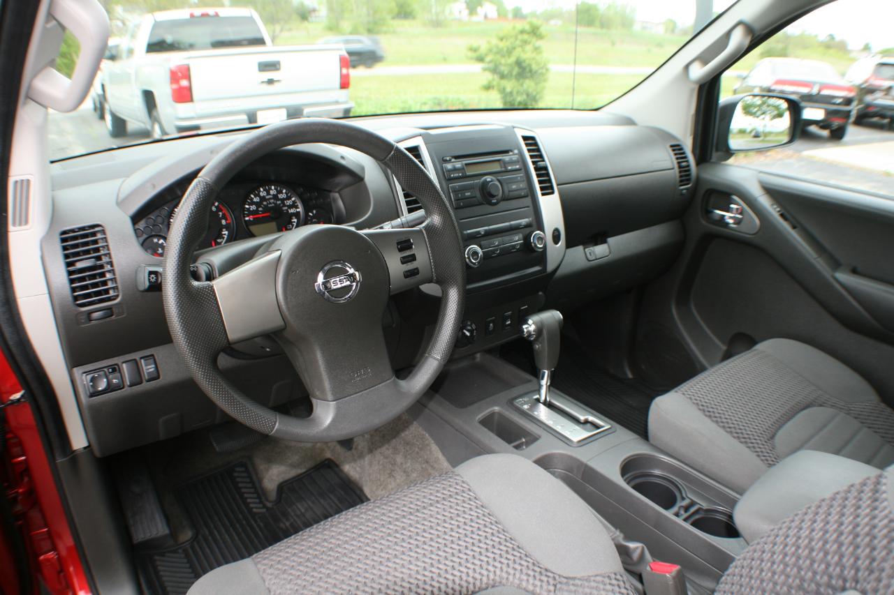 Nissan Frontier SV V6 King Cab 4WD 2012