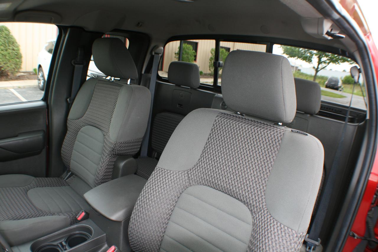 Nissan Frontier SV V6 King Cab 4WD 2012