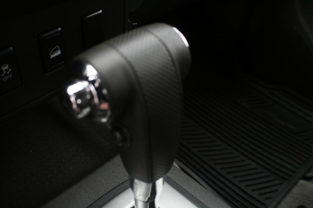 Nissan Frontier SV V6 King Cab 4WD 2012
