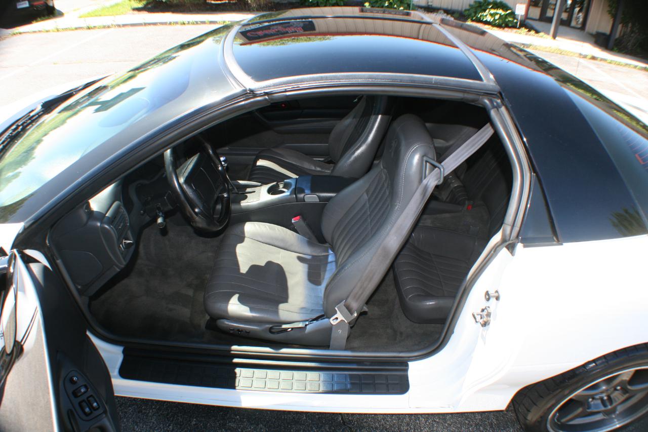 Chevrolet Camaro  1997