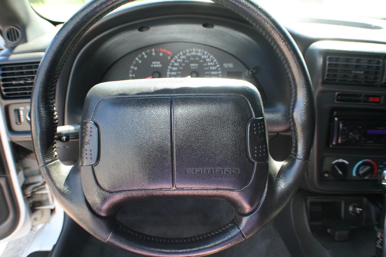 Chevrolet Camaro  1997