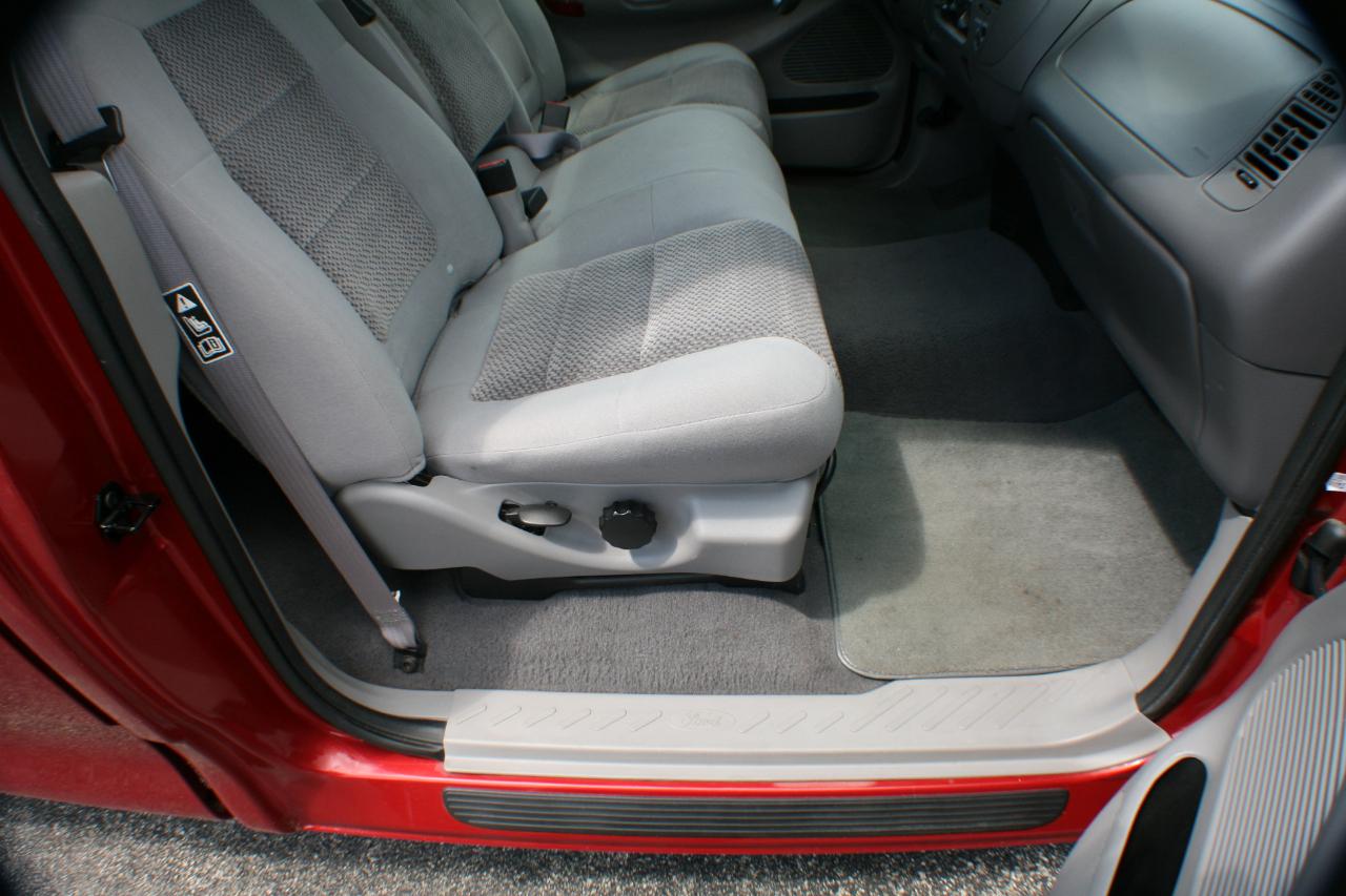 Ford F-150 Heritage XLT Long Bed 2WD 2004