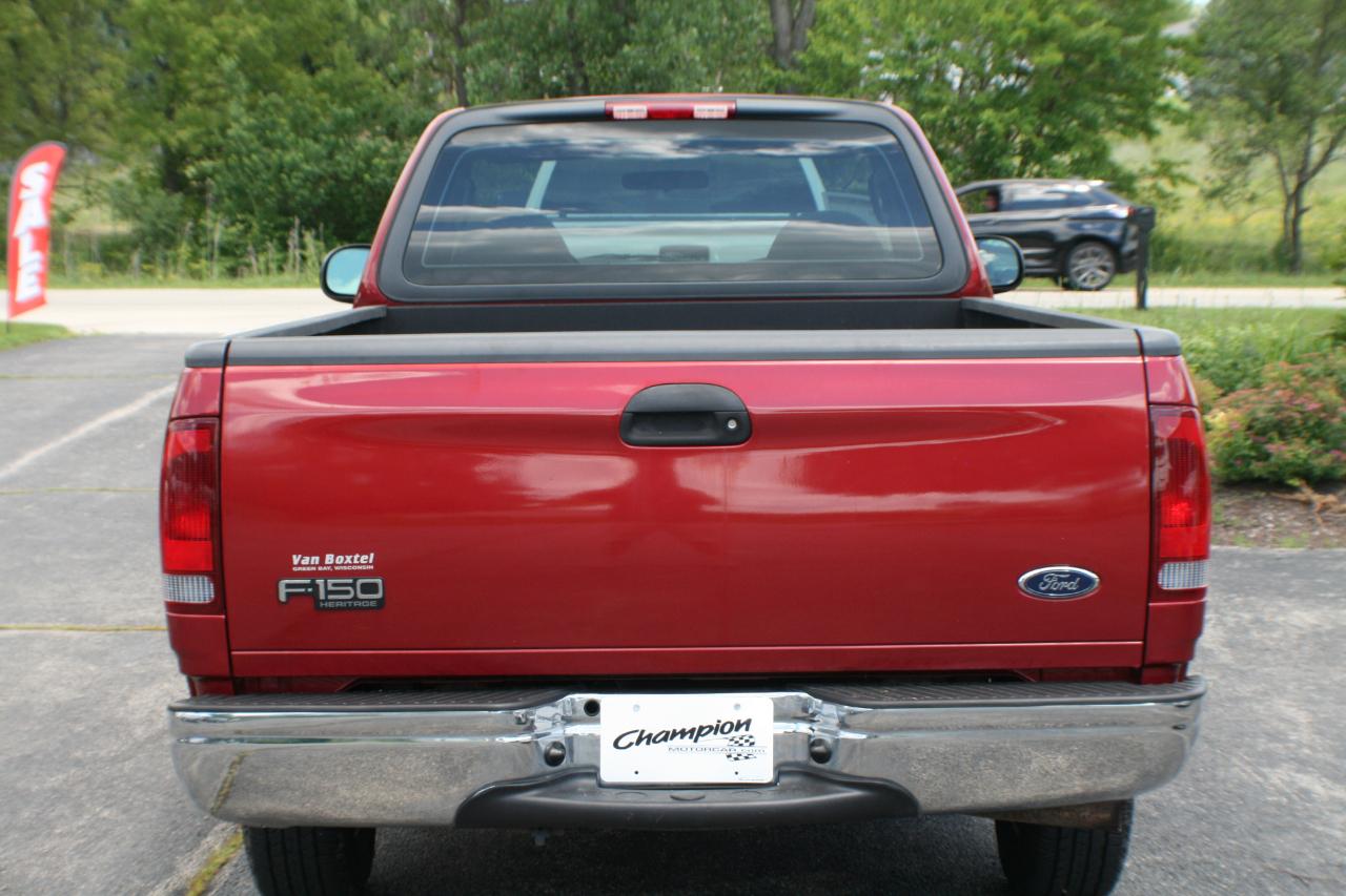 Ford F-150 Heritage XLT Long Bed 2WD 2004