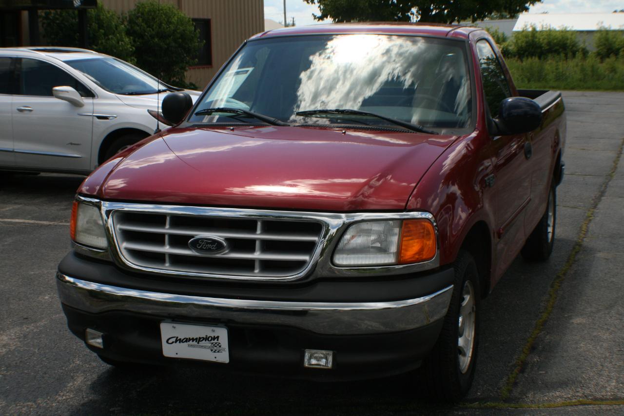 Ford F-150 Heritage XLT Long Bed 2WD 2004