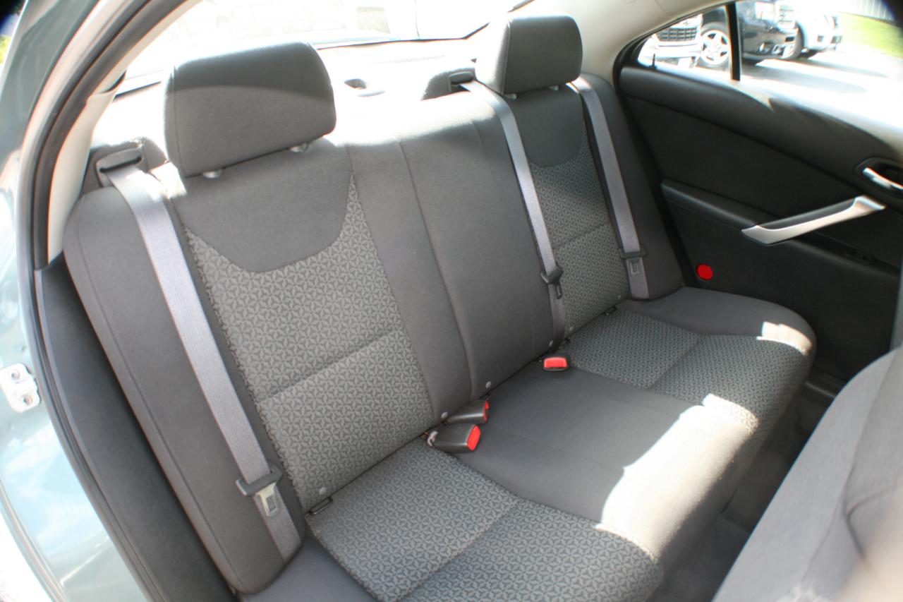 2009 Pontiac G6 G6 - Photo 30