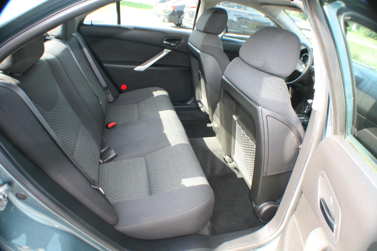 2009 Pontiac G6 G6 - Photo 31