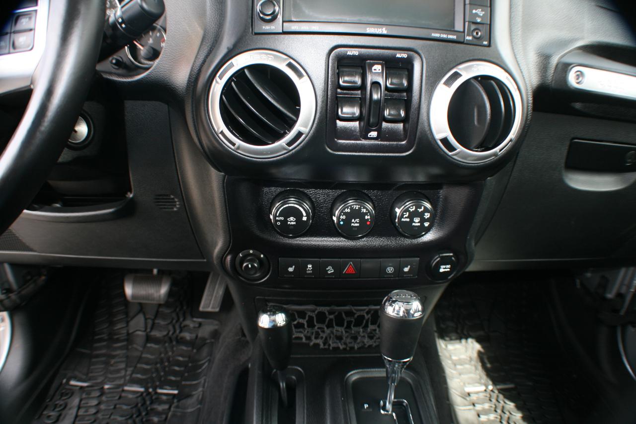 Jeep Wrangler  2015