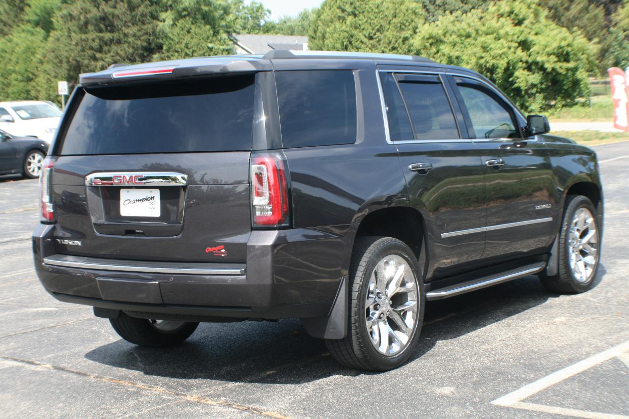 GMC Yukon Denali 4WD 2017