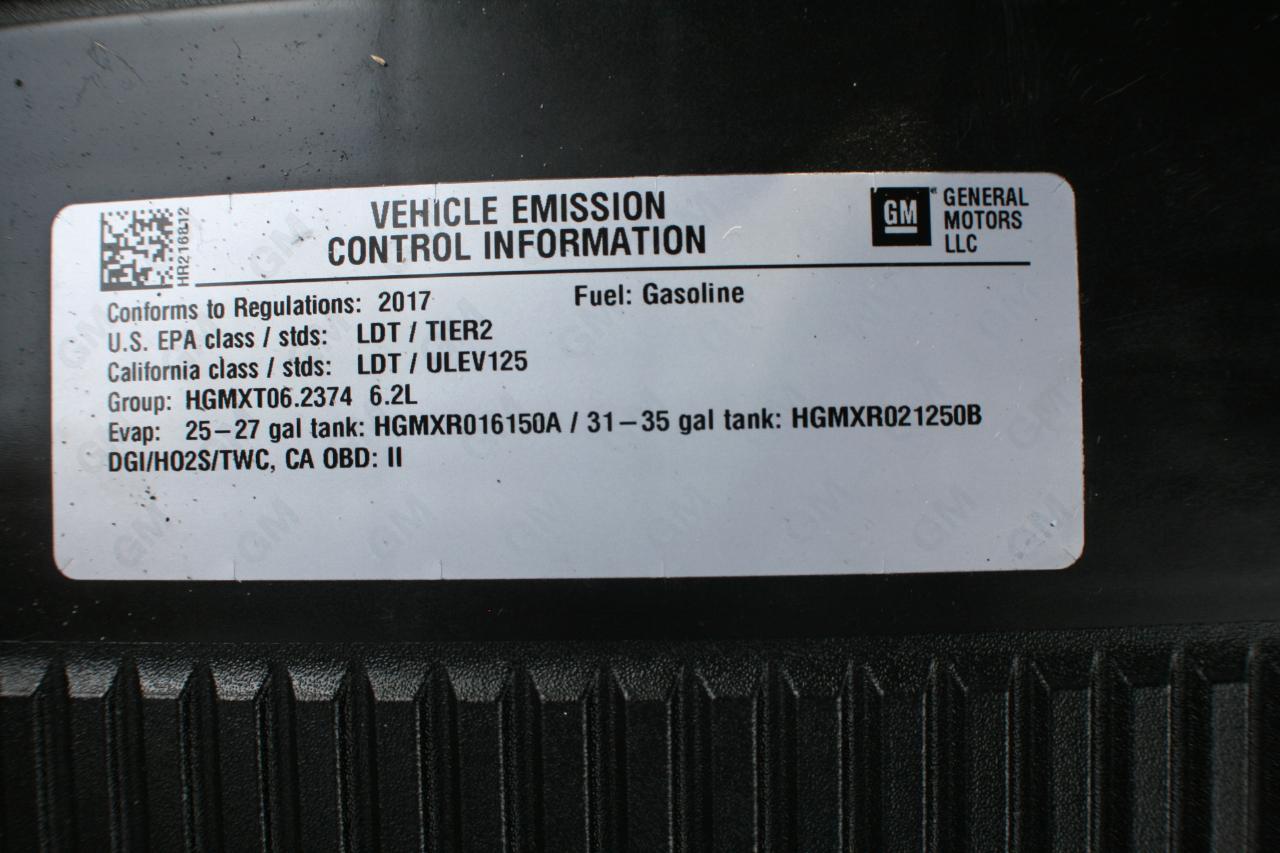 GMC Yukon Denali 4WD 2017