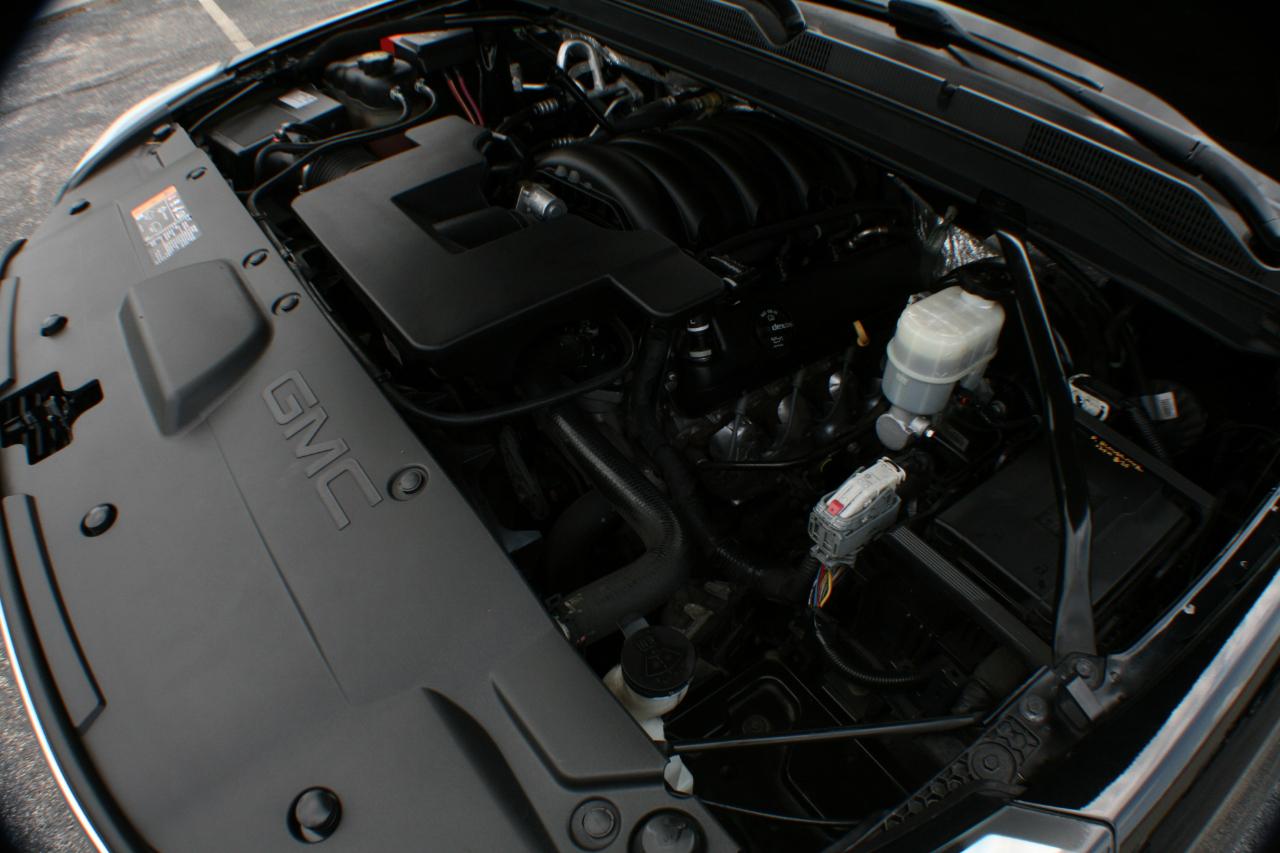 GMC Yukon SLT 4WD 2018