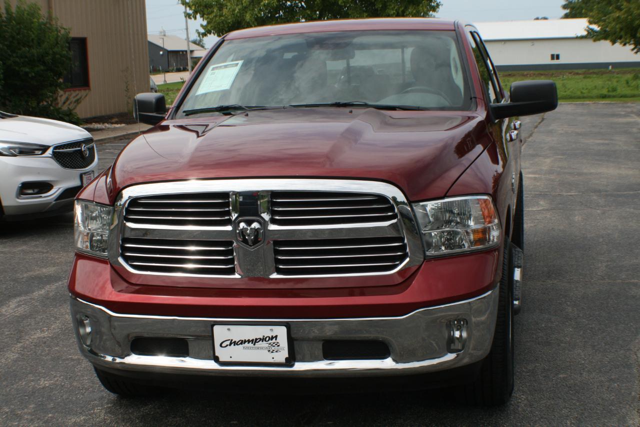 RAM 1500 4WD Quad Cab 140.5" Big Horn 2013