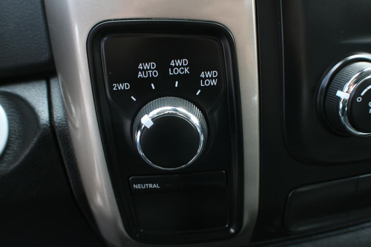 RAM 1500 4WD Quad Cab 140.5" Big Horn 2013