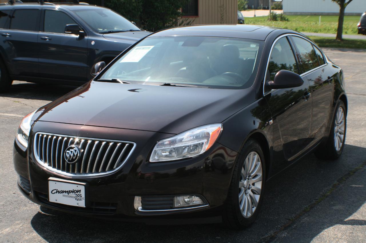 Buick Regal CXL Turbo - 2XT 2011