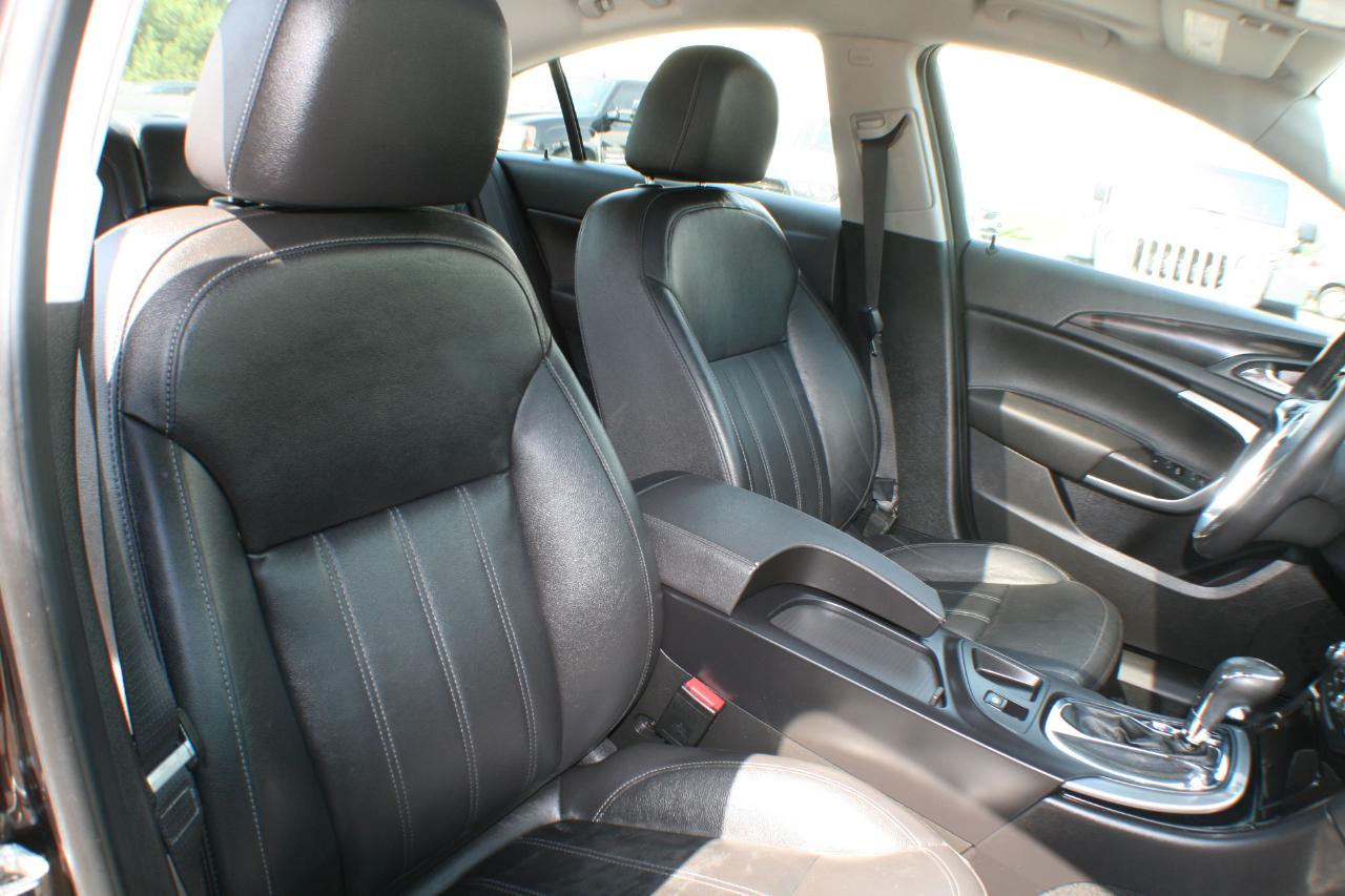 Buick Regal CXL Turbo - 2XT 2011