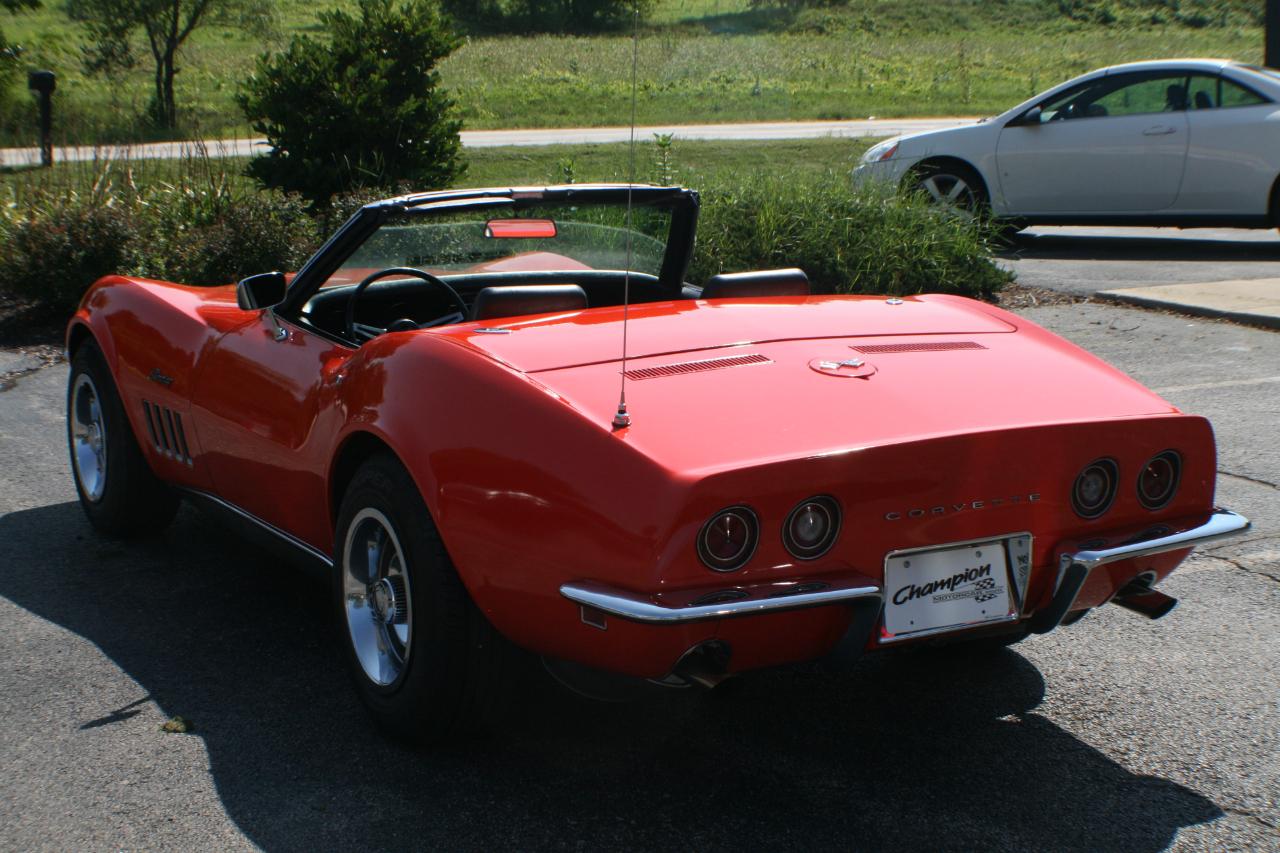 Chevrolet Corvette 1LT 2D Convertible 1969