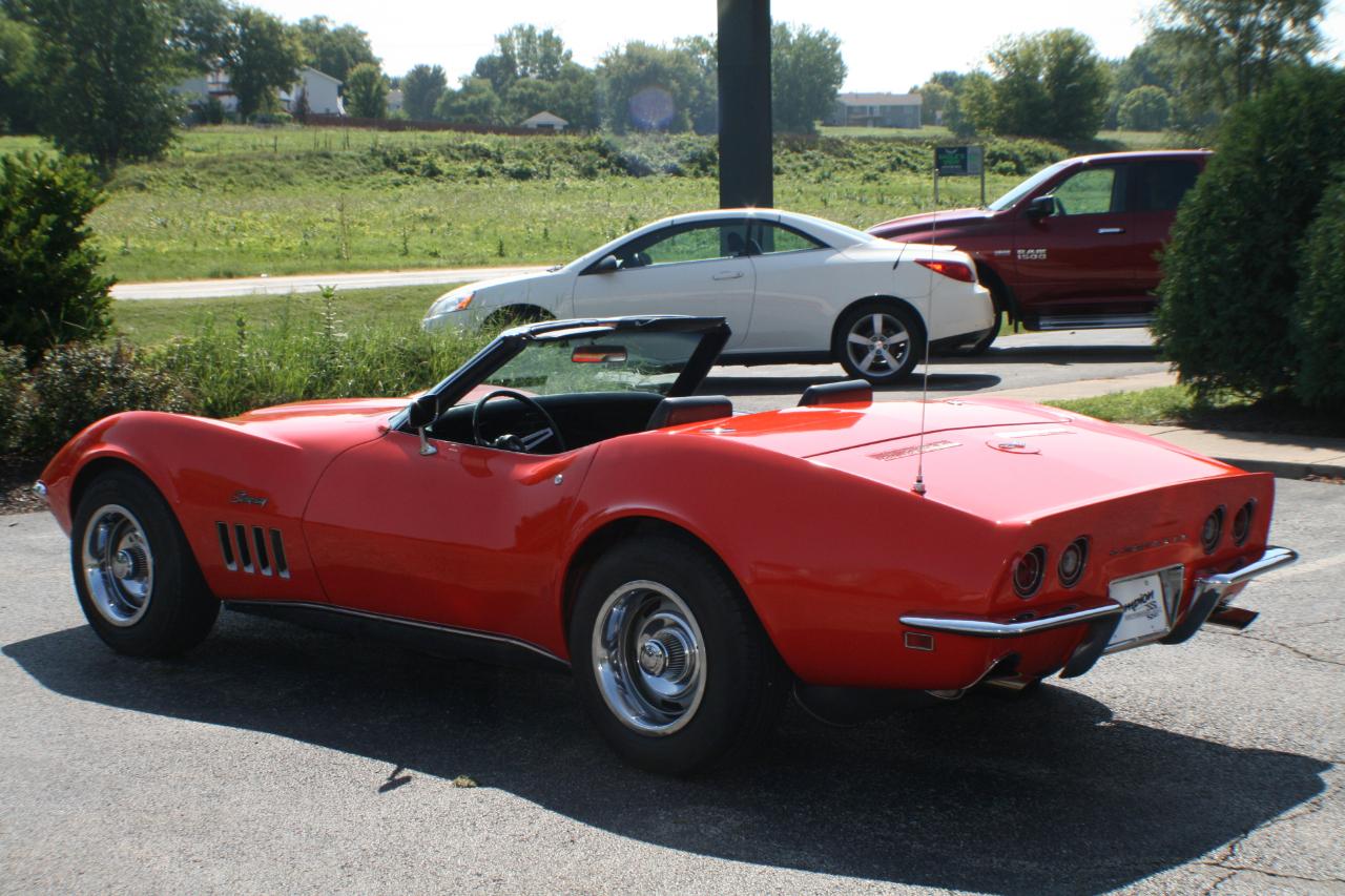 Chevrolet Corvette 1LT 2D Convertible 1969