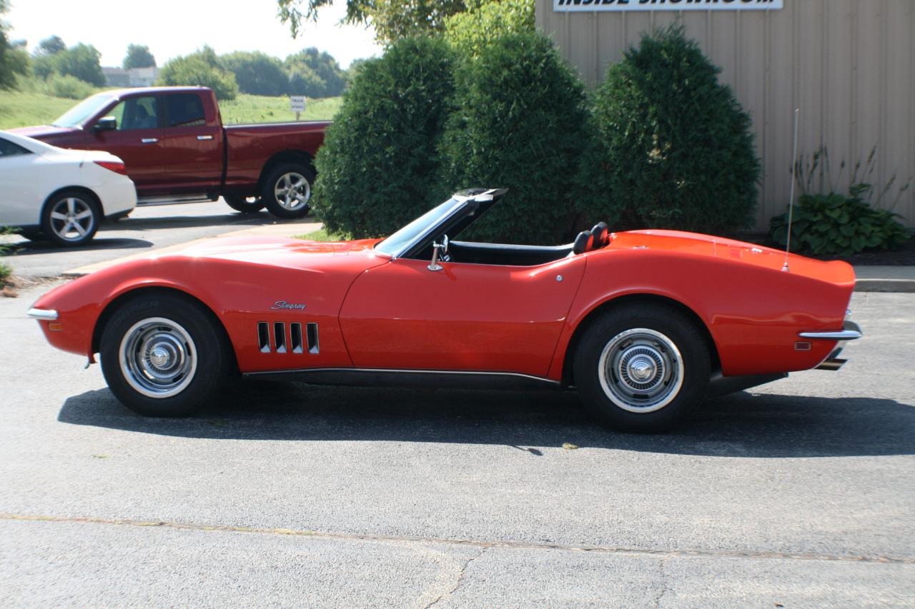 Chevrolet Corvette 1LT 2D Convertible 1969