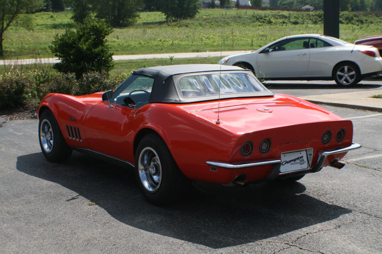 Chevrolet Corvette 1LT 2D Convertible 1969