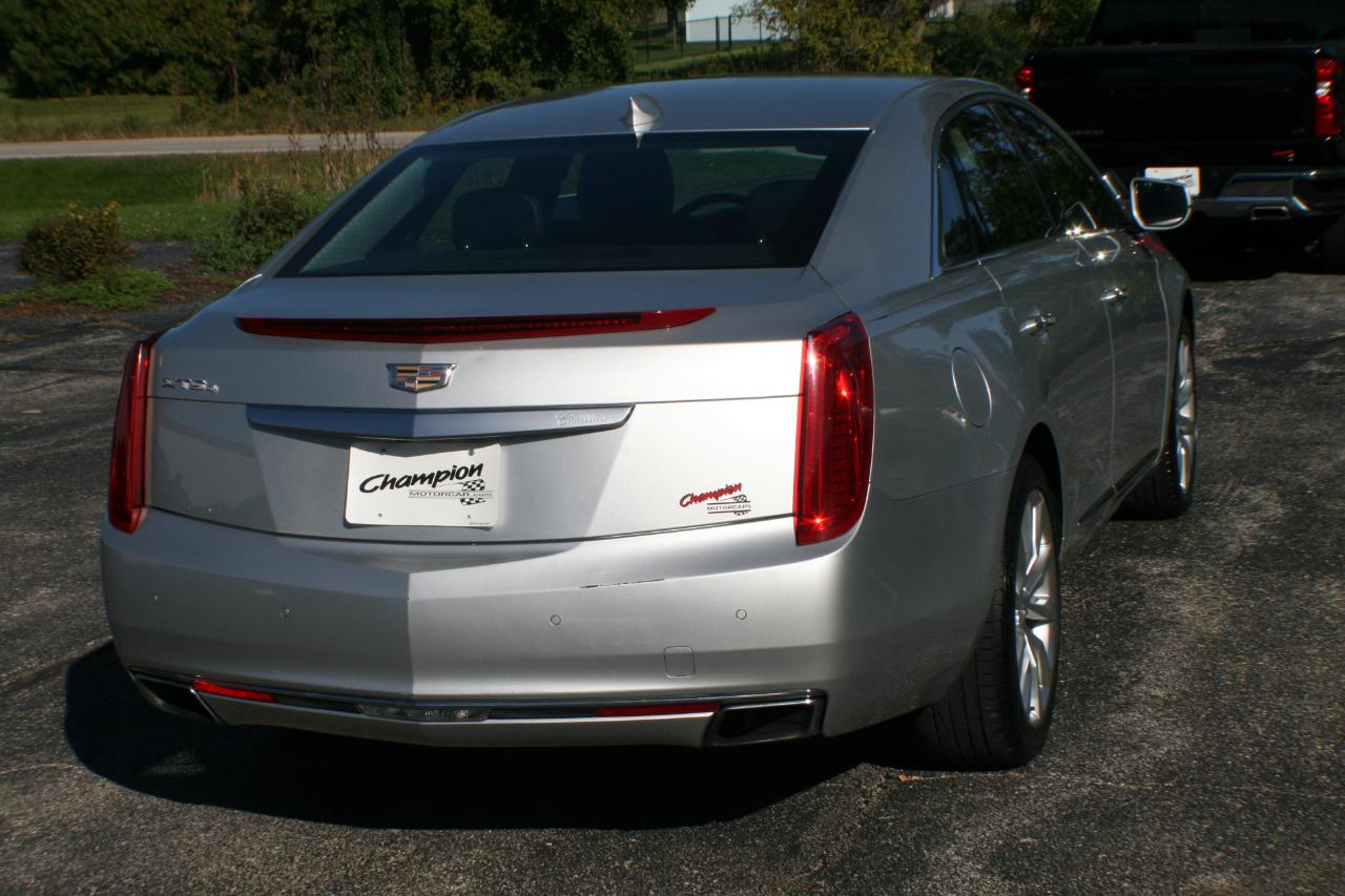 Cadillac XTS Luxury AWD 2016