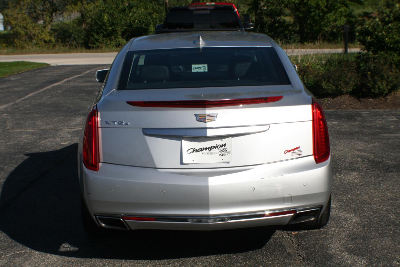 Cadillac XTS Luxury AWD 2016