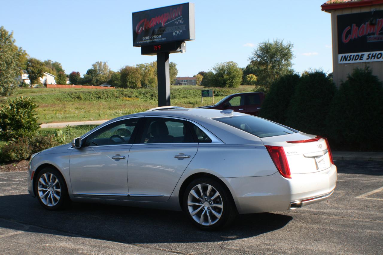 Cadillac XTS Luxury AWD 2016